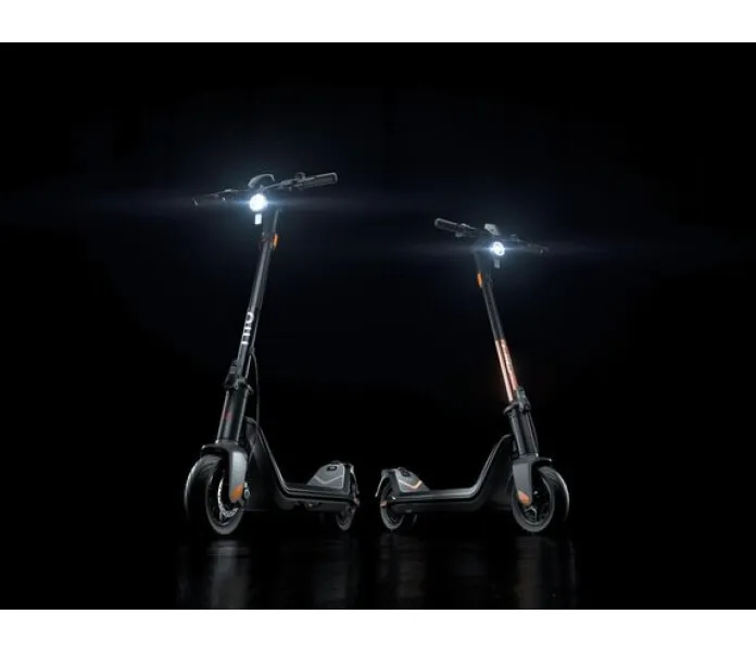 niu kqi3 pro sahkopotkulauta etuvalot 009 large banner image