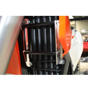 AXP Radiator Guards KTM/Husqvarna 125-500 16-17 kuva