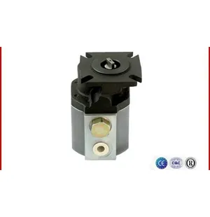Bronco Hydraulipumppu 77-13000 kuva
