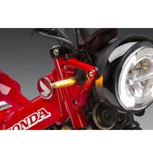 Yoshimura Honda Trail 125 2021 Front Turn Signal Mount Plates kuva
