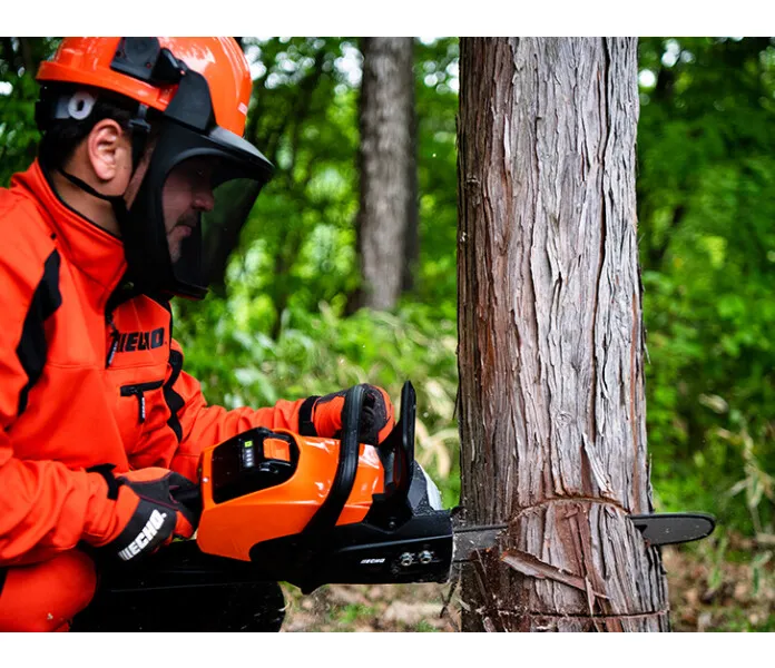 DCS 3500 felling battery saw block text image kuva