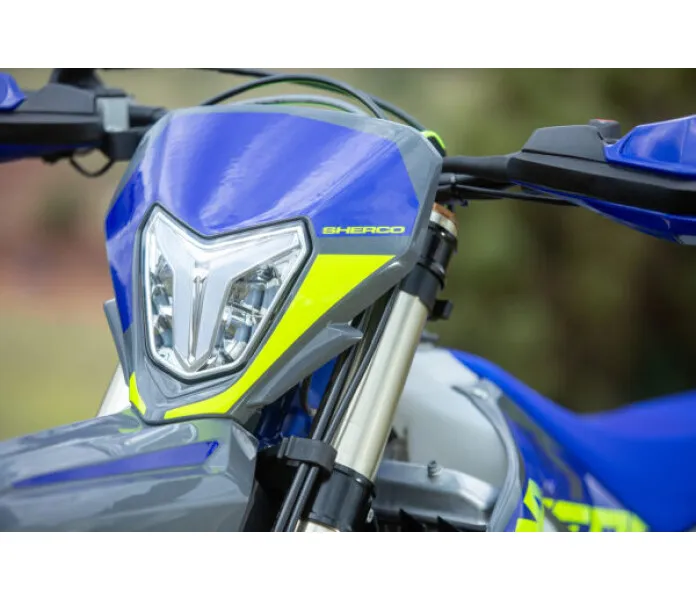 EF0A3369 1 SE 250 image