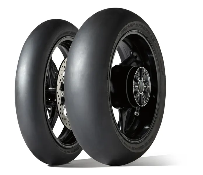 544-GP_Racer_D211_Pack_Shot_slick_ kuva