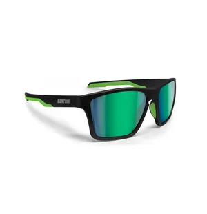 "">PRODUCT MATERIAL: Sport Sunglasses made in TR90 frame, polymer structure made in Swiss, extremely lightweight and resistant, weight 22gr. - Wraparound design: protects the eyes from the wind and weather, provides a better peripheral vision. The straigh kuva