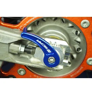 Scar Rear axle pull - KTM Husqvarna GasGas - Blue color kuva