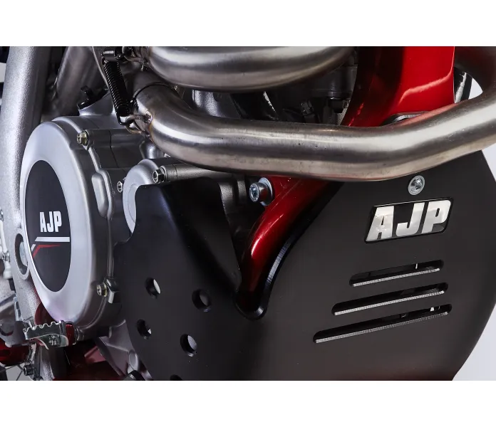 ajp spr 310R EN engine carter image