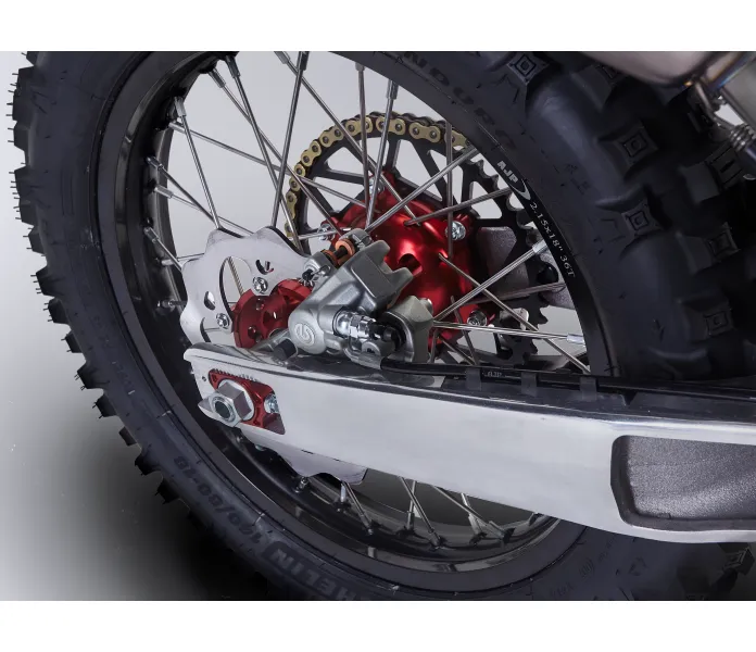 ajp spr 310R EN rearwheel image