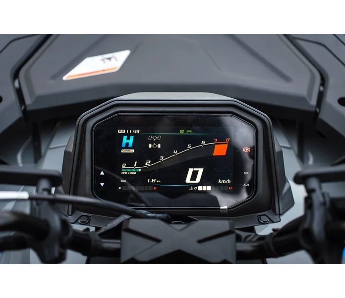 Landforce650L 08 web image