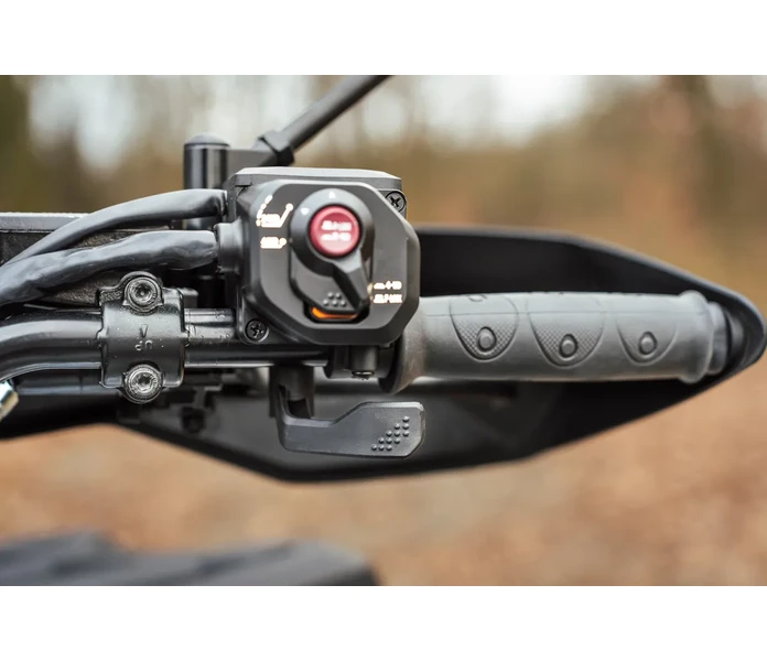 Landforce650L 24 web image