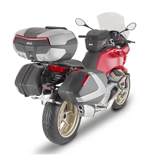 "V58 MAXIA5 toppbox, svart med röd reflex och fyra lock lackerade med aluminium-effekt<br>Maxia 5 är den femte versionen av MONOKEY® toppbox, med en kapacitet på 58 liter. Den uppdaterade designen fångar de estetiska trenderna hos senaste generationens mo kuva