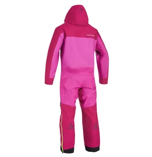 "<p>Dynamic är antagligen en av de mest prisvärda skoteroverallerna på marknaden i dagsläget.</p><ul><li>LAMINERAT 300D POLYESTERTYG</li><li>10 000 MM VATTENPELARE</li><li>10 000 G/M2 ANDNINGSFÖRMÅGA</li><li>TEJPADE SÖMMAR</li><li>150G ISOLERING</li><li>I kuva