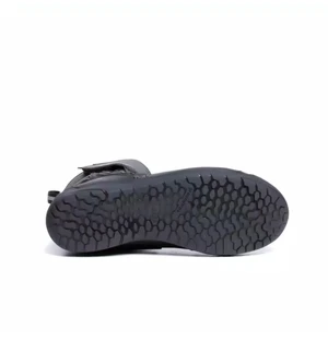"<p>The new TCX X-FIVE 5 GORE-TEX boots embody the essence of the riding experience and uncompromising comfort. Designed for travelers who demand the best in terms of protection, functionality and road performance, these certified boots are the obvious ch kuva