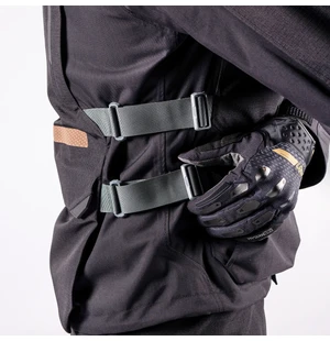Leatt Ajotakki ADV DriTour 5.5 Stealth Musta/Harmaa kuva