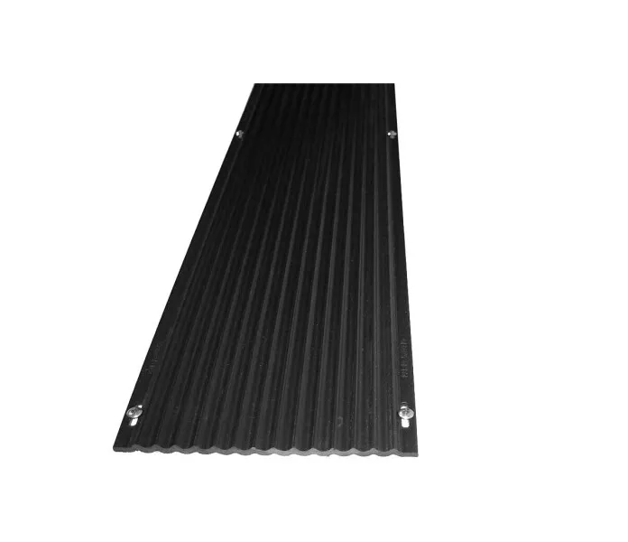 LowproglidesWide image
