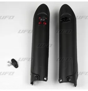 UFO Starttinappi/Etuhaarukan suoja KTM125-525 SX/SXF 15- Musta 001 kuva