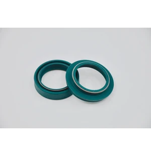 SKF Oil & Dust Seal 37 mm. - SHOWA kuva