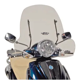 GIVI SPOILER PIAGGIO BEVERLY 500'03 kuva