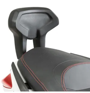 GIVI BACK REST YAMAHA X-MAX 125-250 kuva