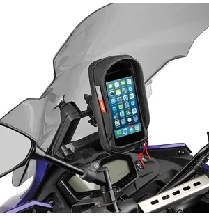 Fäste för övre kåpa som monteras bakom motorcykelns vindruta, diameter 12 mm. Fästet ger det stöd som behövs för att montera en hållare för navigator eller GPS-smartphone i bästa läge, dvs. ovanför instrumentpanelen, så att man slipper titta ner på enhete kuva